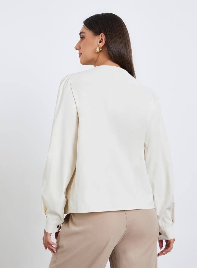 ستايلي بلوزة بنمط لف وكسرات - Image 4